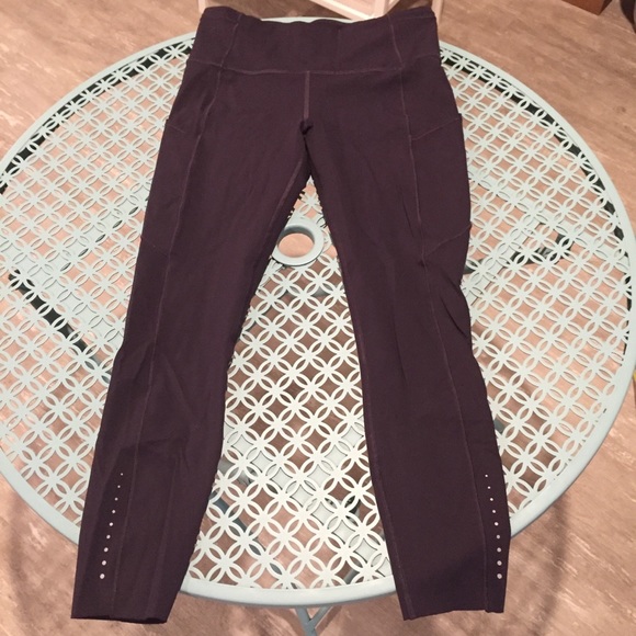 Sold Lululemon Fast & Free 7/8 Tight - Picture 2 of 8